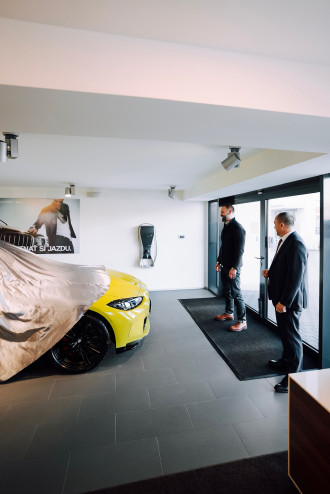 Tomáš Maštalír si prevzal kľúče od BMW M3 Competition M xDrive.