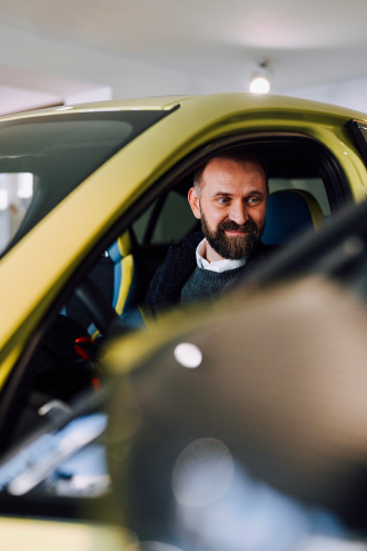 Tomáš Maštalír si prevzal kľúče od BMW M3 Competition M xDrive.