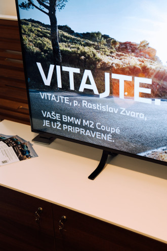 Slávnostné odovzdanie BMW M2 Coupé Rasťovi Zvarovi.