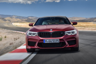 Nové BMW M5