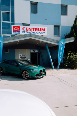 Ultimate Driving Academy by MD-Bavaria Group