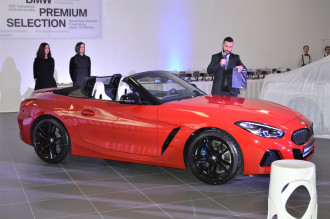 Exkluzívna premiéra štyroch vozidiel BMW
