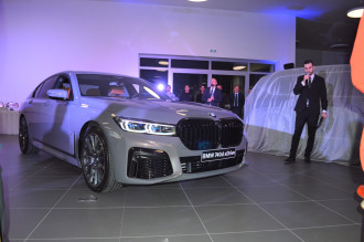 Exkluzívna premiéra štyroch vozidiel BMW