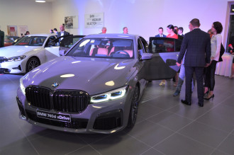 Exkluzívna premiéra štyroch vozidiel BMW