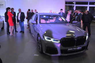 Exkluzívna premiéra štyroch vozidiel BMW