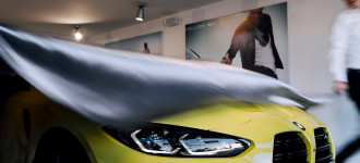Tomáš Maštalír si prevzal kľúče od BMW M3 Competition M xDrive.