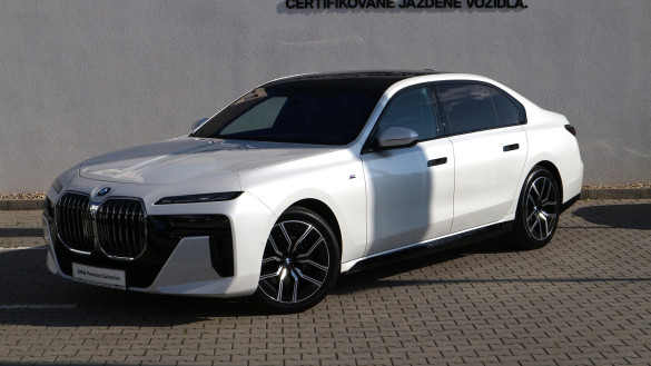 BMW 740d xDrive Sedan