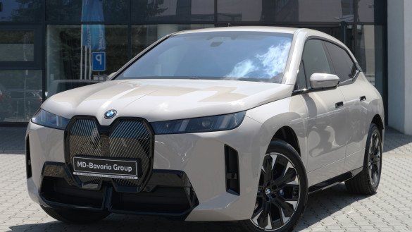 BMW iX xDrive60 - Loyalty program