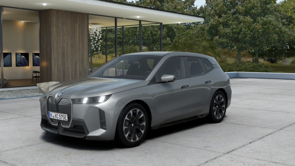BMW iX xDrive45