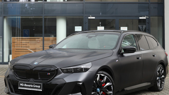 BMW i5 M60 xDrive Touring