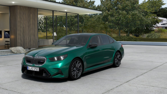 BMW M5 Sedan