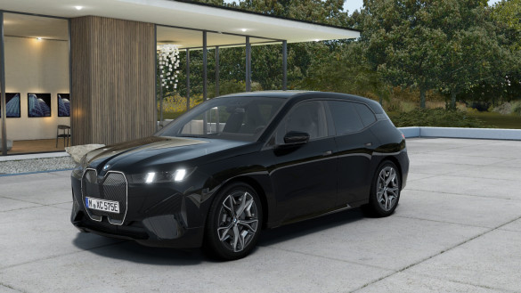 BMW iX xDrive60