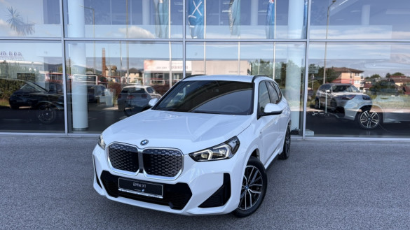 iX1 xDrive30