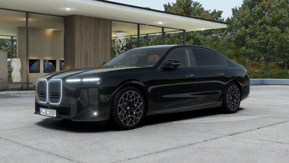 BMW 740 xDrive Sedan